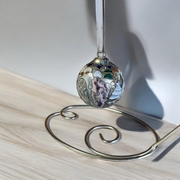 Vtg Cloisonné  Christmas Bulb Ornament Hand Painted Dove Heart Flower Silver - Picture 8 of 8